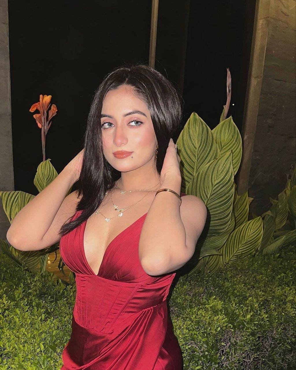 Natasha Rishikesh Escort
